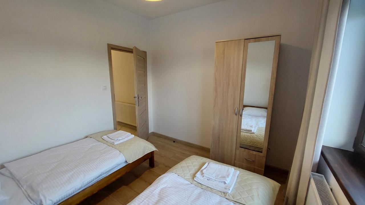 Apartamenty Starowiejska 39, Ryczow - 10Km Od Zator Energylandia Екстер'єр фото