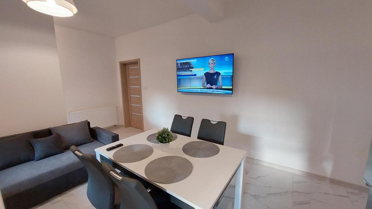 Apartamenty Starowiejska 39, Ryczow - 10Km Od Zator Energylandia Екстер'єр фото